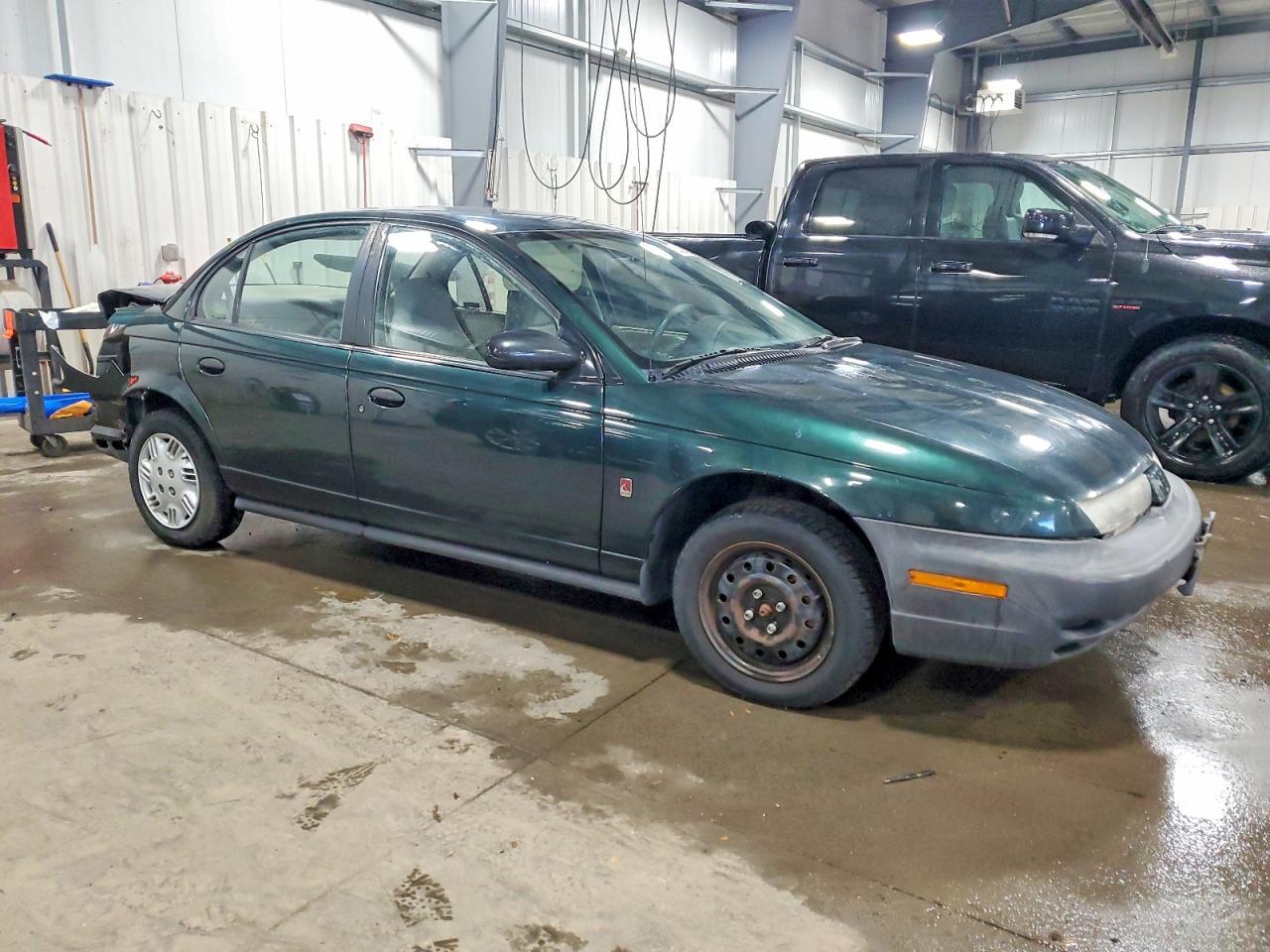 1998 SATURN Sl1