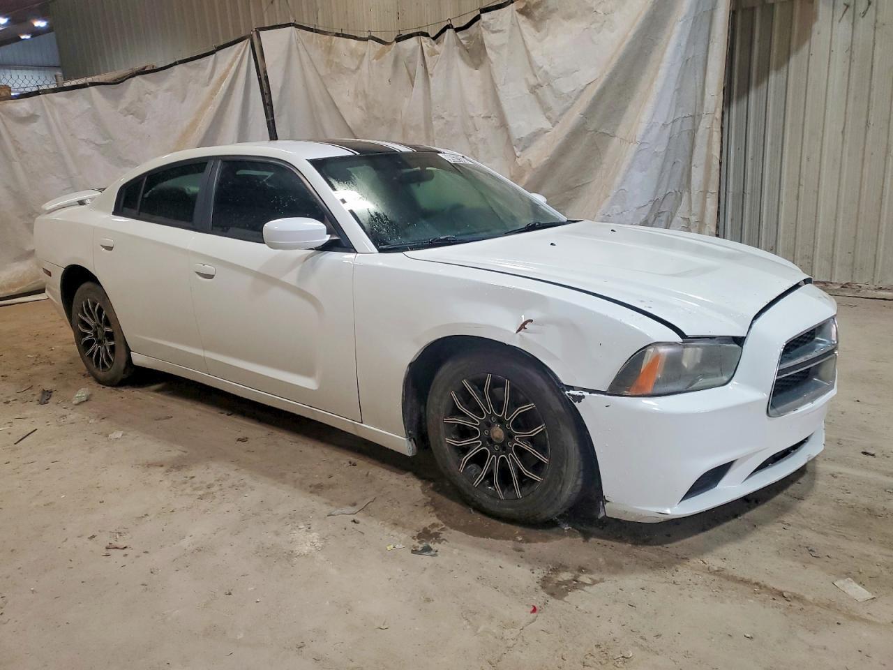 2013 DODGE CHARGER