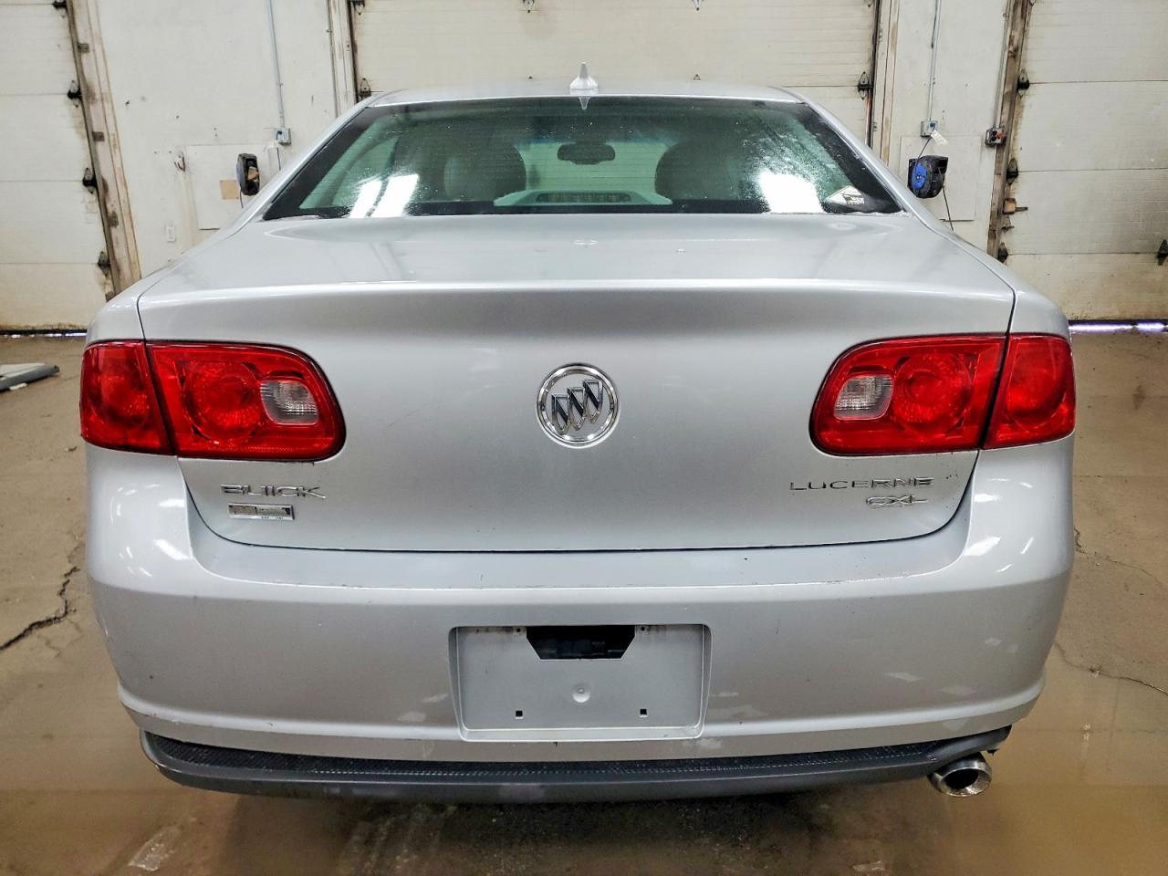 2010 BUICK Lucerne