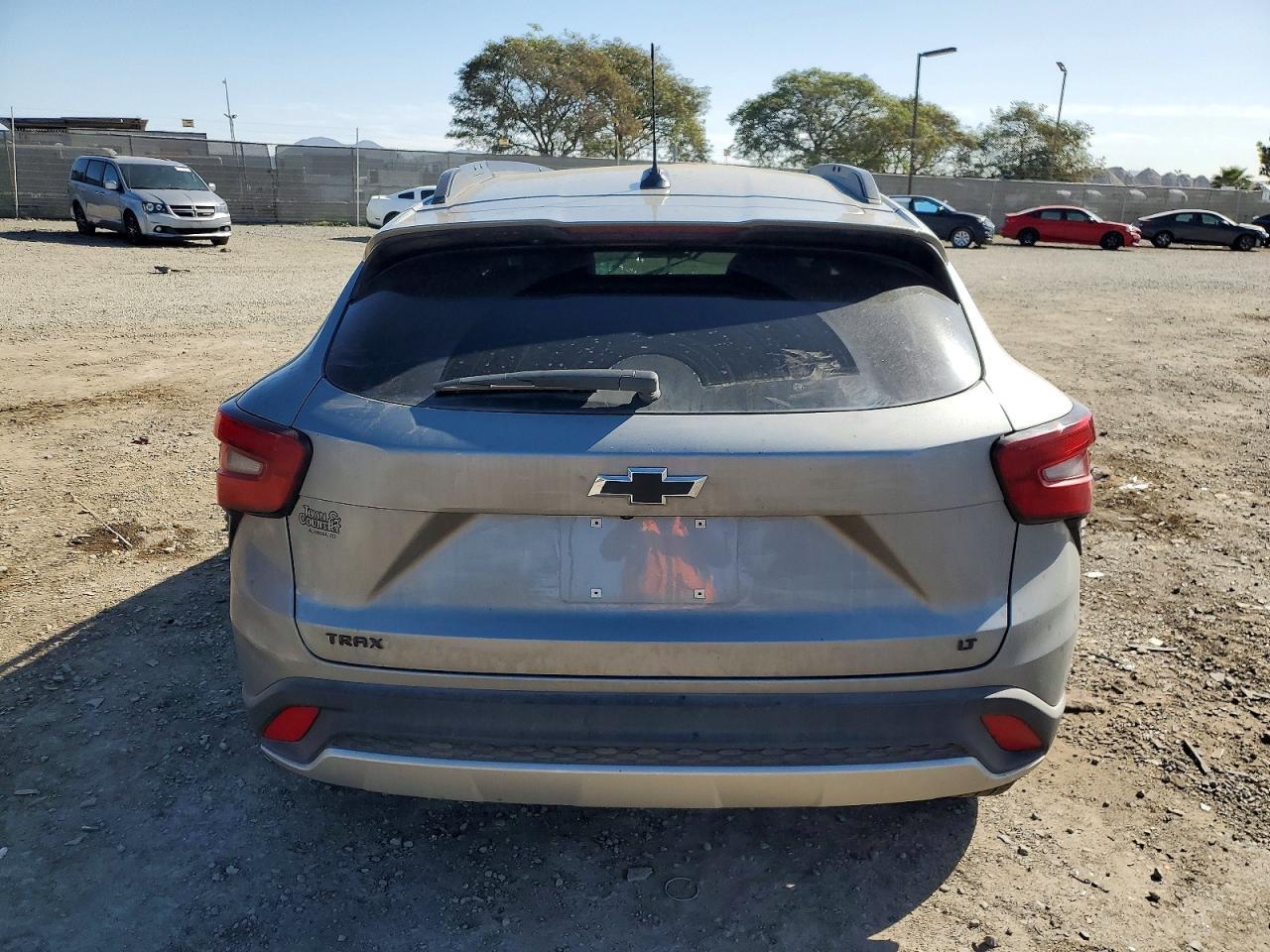 2025 CHEVROLET TRAX