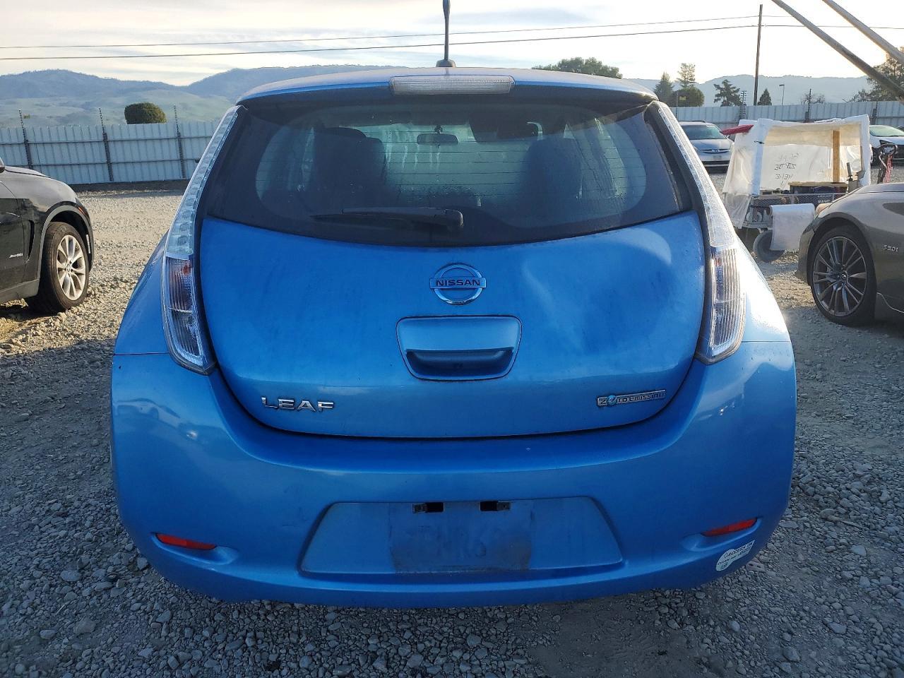 2013 NISSAN LEAF