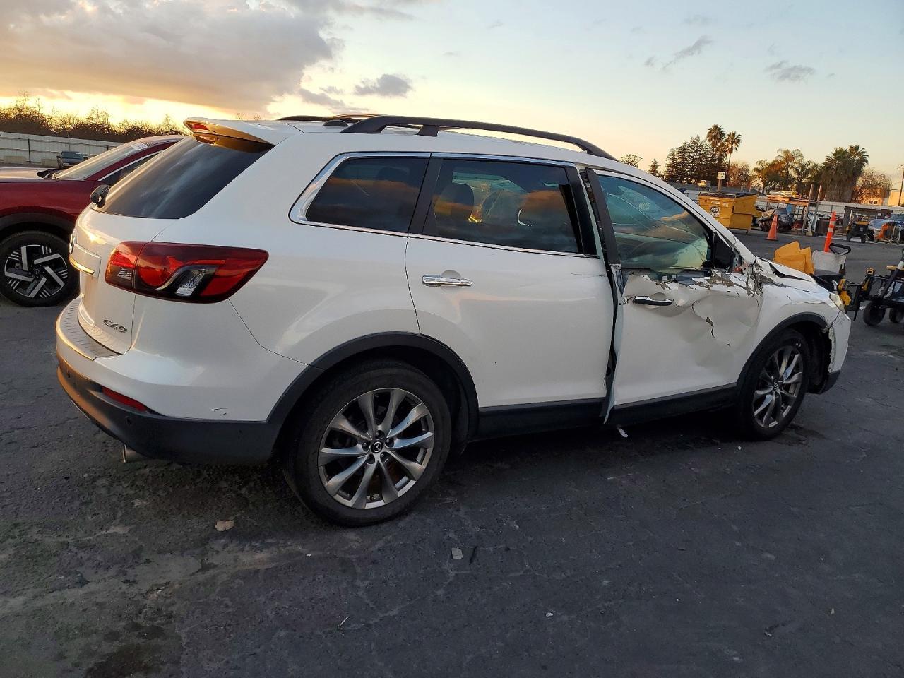 2015 MAZDA CX-9