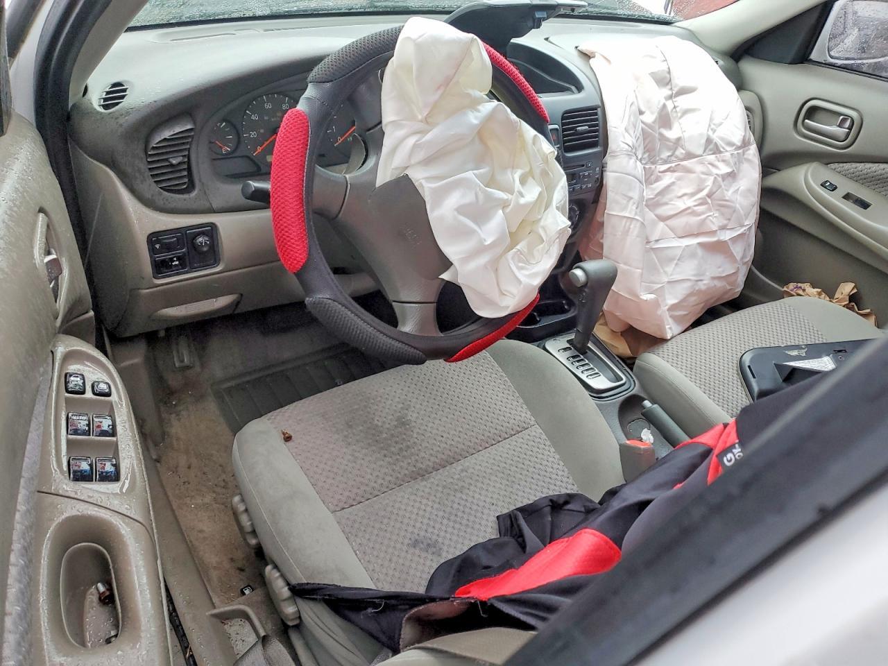 2004 NISSAN SENTRA