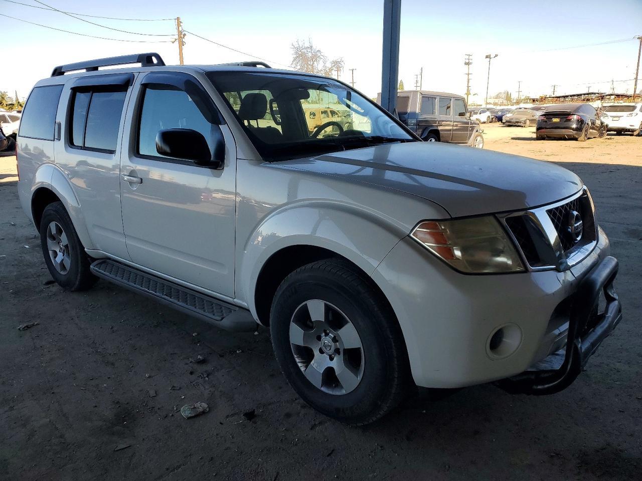 2012 NISSAN PATHFINDER