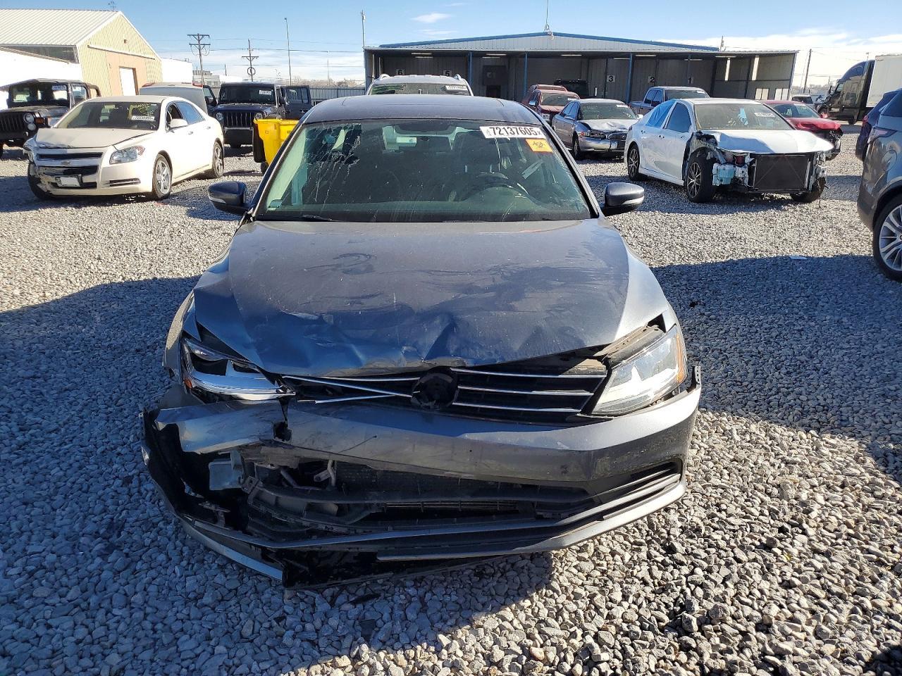 2017 VOLKSWAGEN JETTA