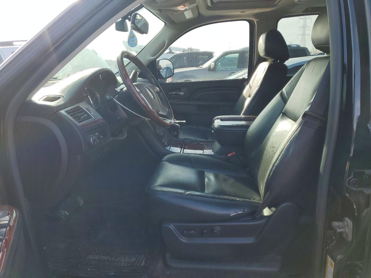 2014 CADILLAC ESCALADE