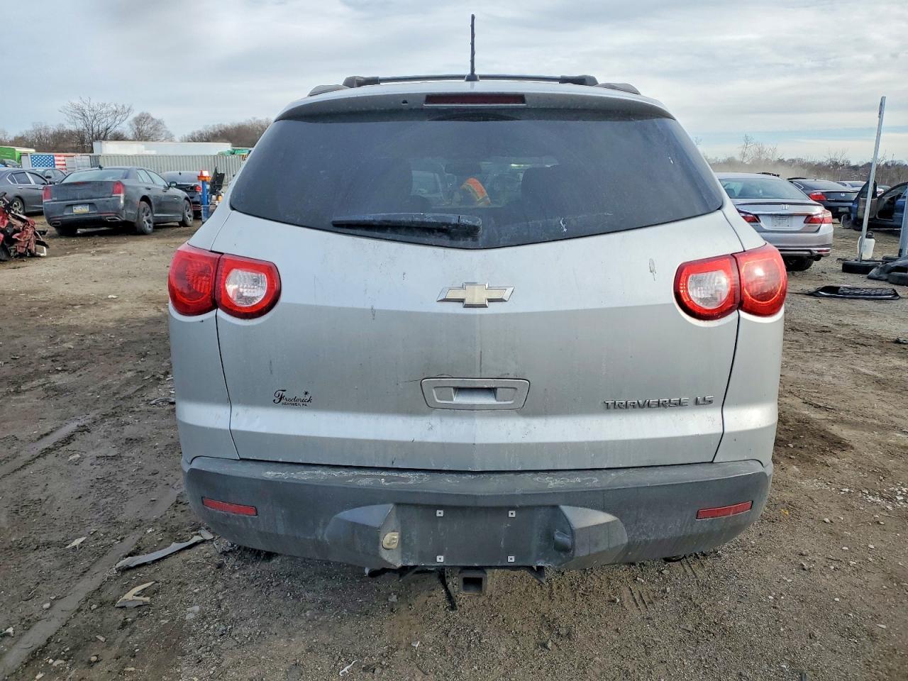 2011 CHEVROLET TRAVERSE