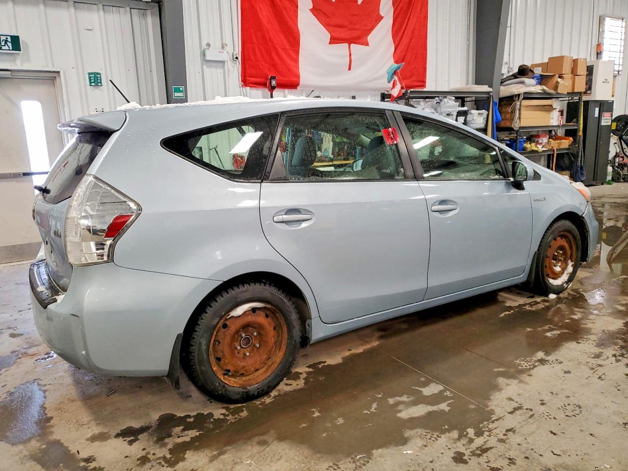 2012 TOYOTA PRIUS V