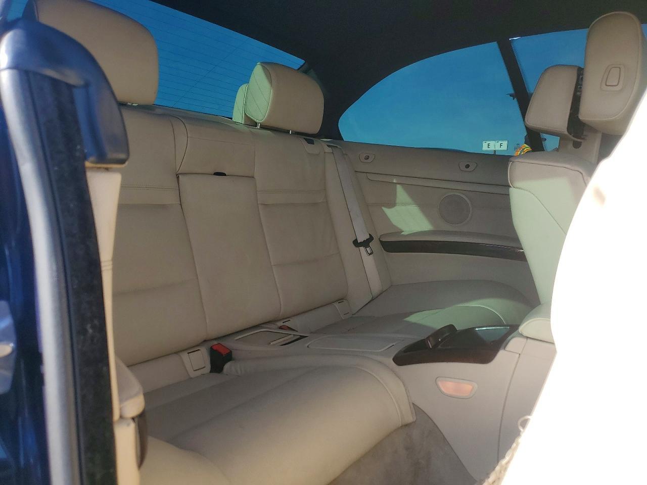 2011 BMW 3 SERIES