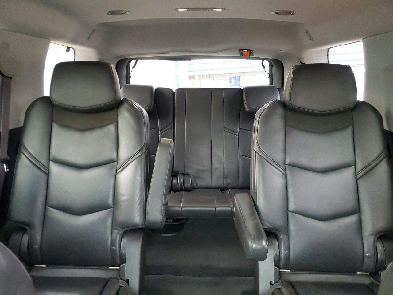 2016 CADILLAC ESCALADE