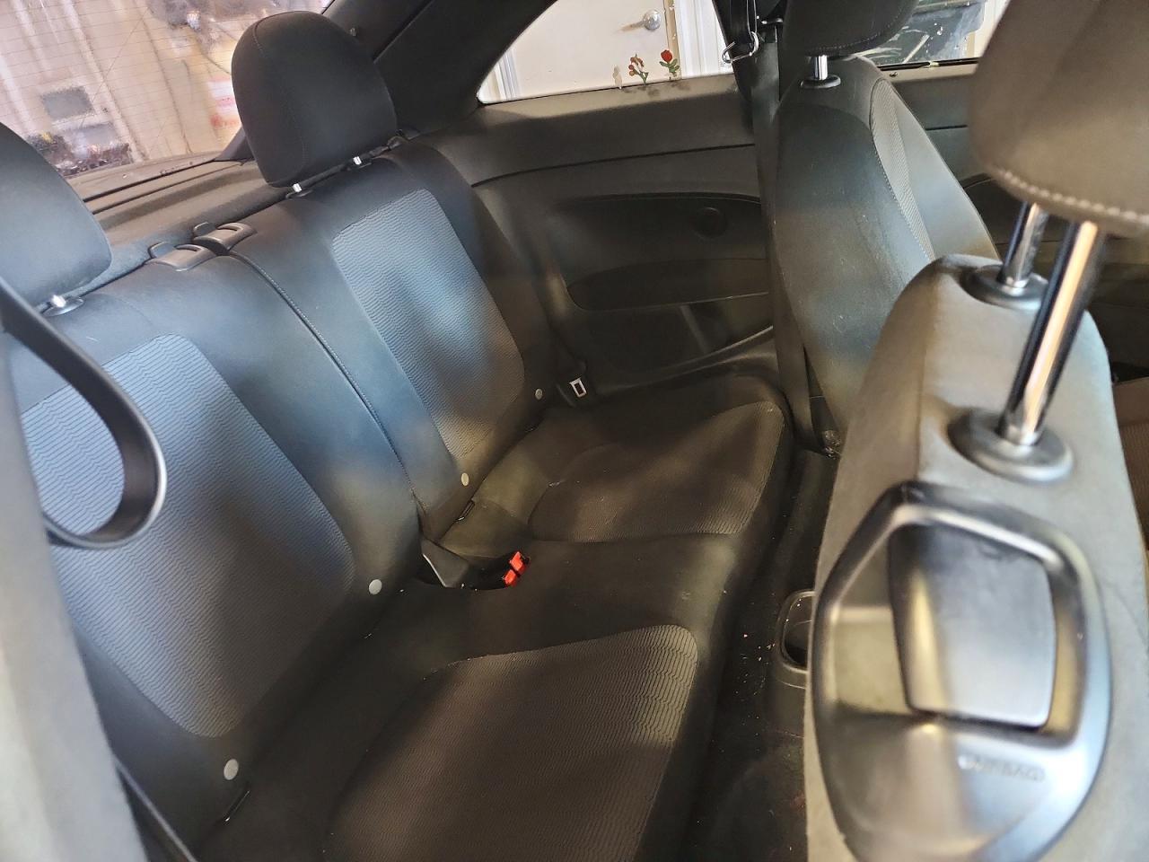 2014 VOLKSWAGEN Beetle