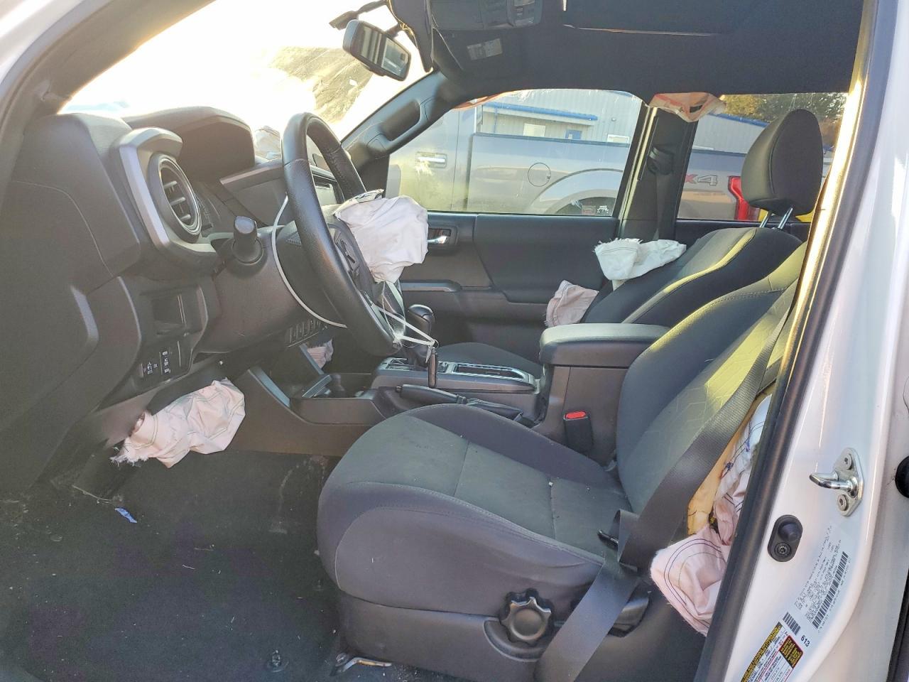 2016 TOYOTA TACOMA