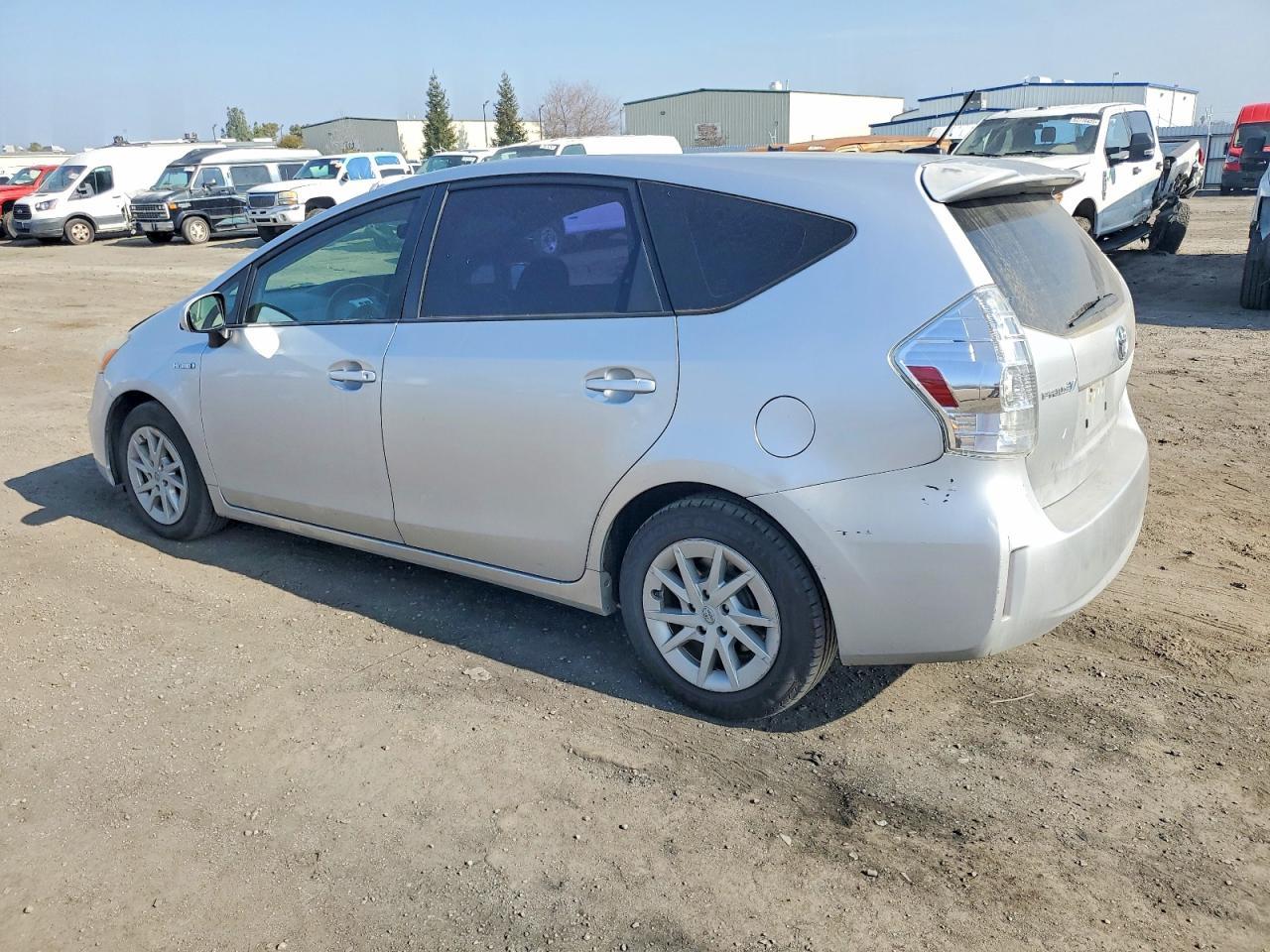 2012 TOYOTA PRIUS V