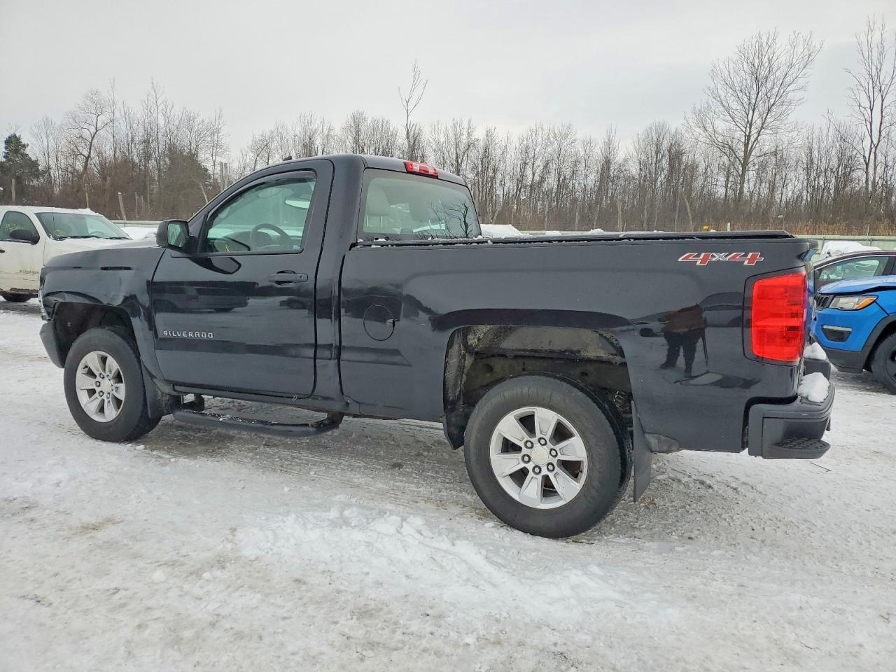 2017 CHEVROLET Silverado