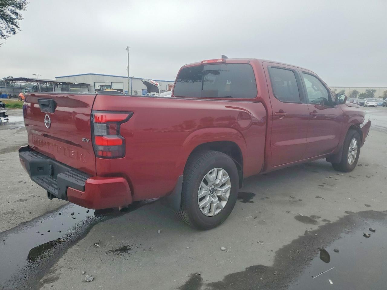 2024 NISSAN Frontier