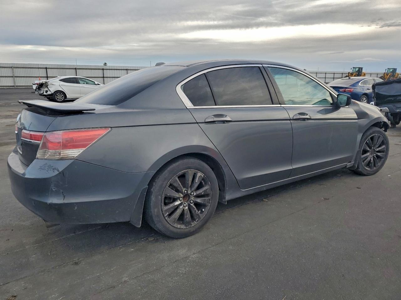 2011 HONDA ACCORD