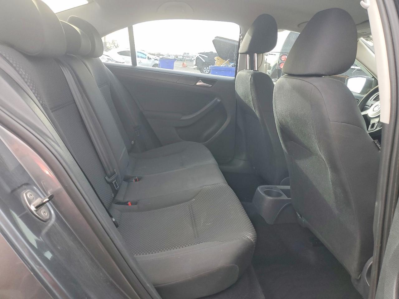 2012 VOLKSWAGEN JETTA