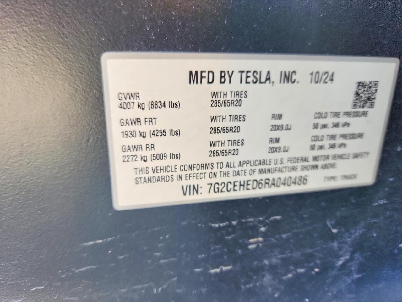 2024 TESLA Cybertruck