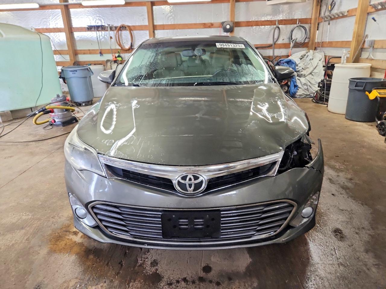 2014 TOYOTA Avalon