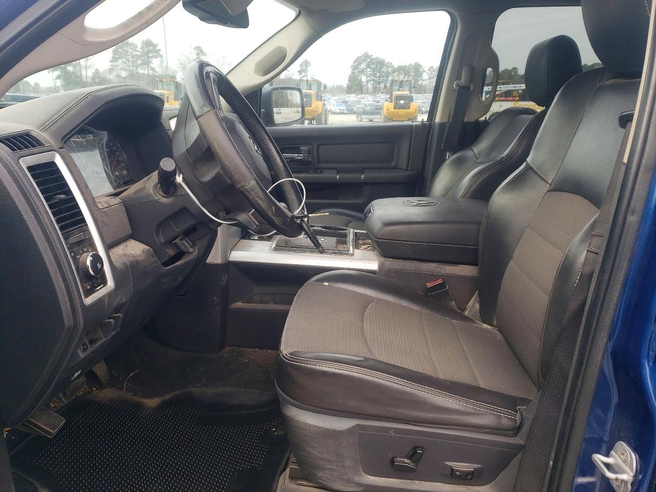 2011 DODGE RAM 1500