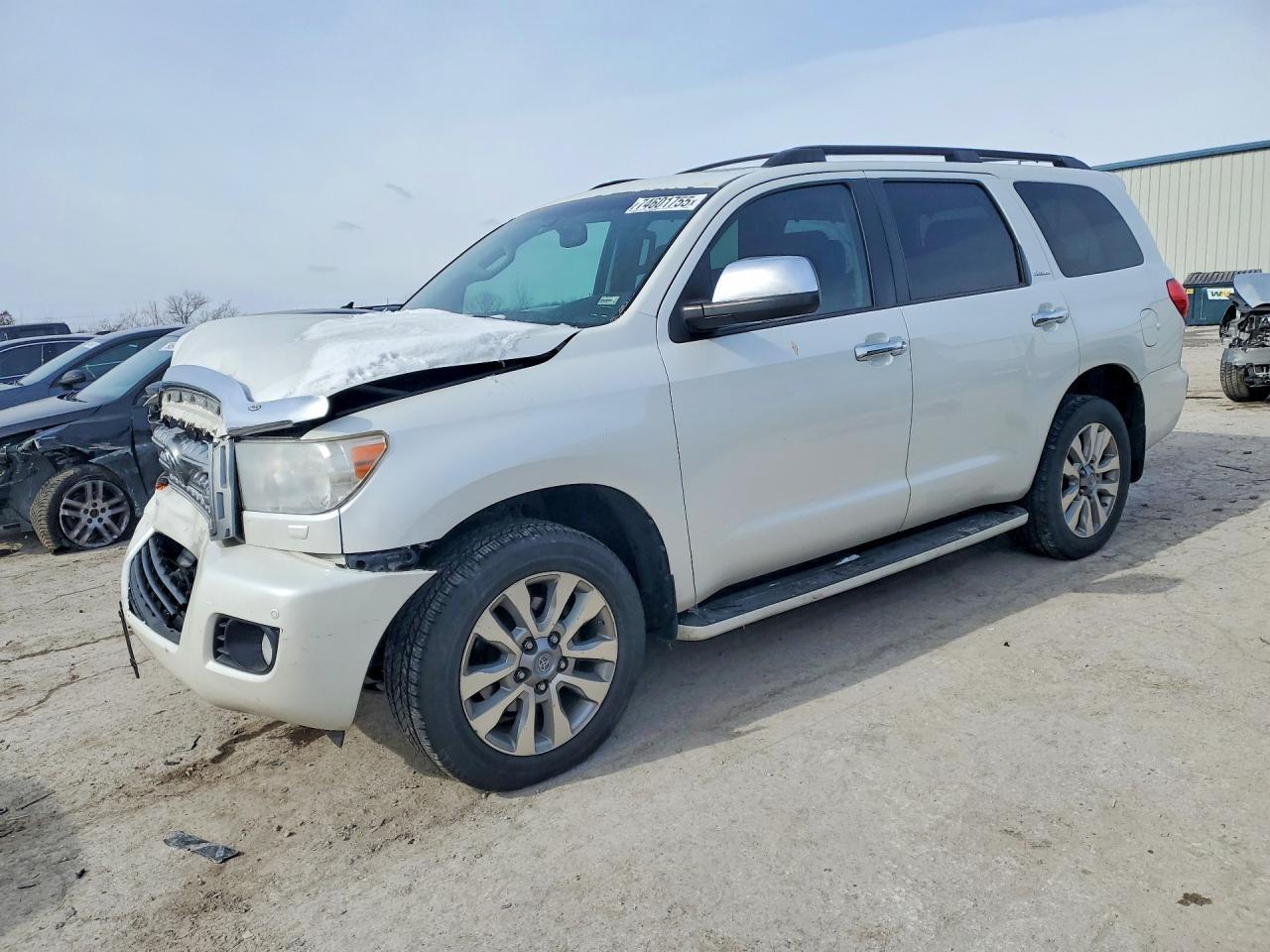 2012 TOYOTA Sequoia