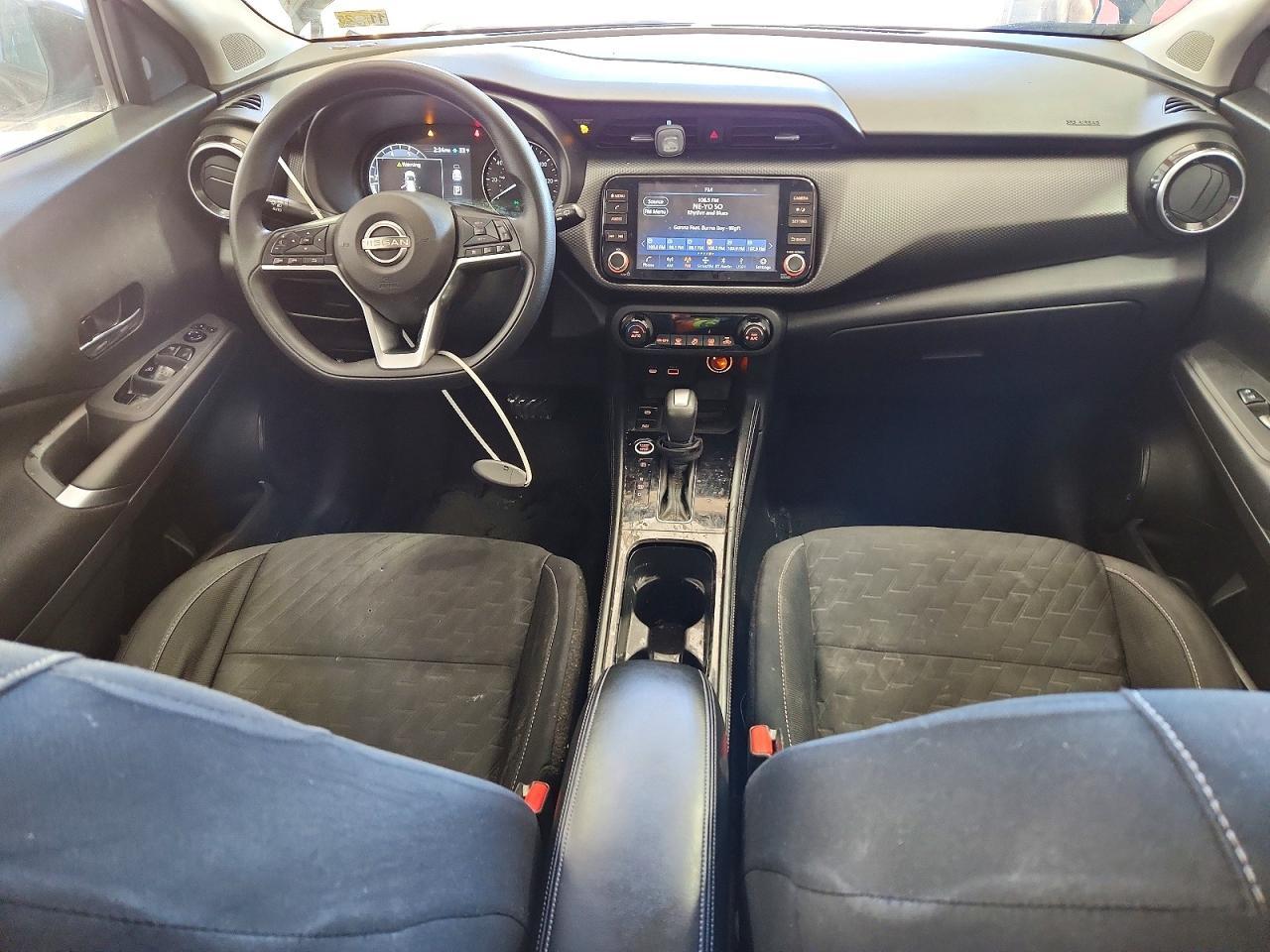 2022 NISSAN KICKS