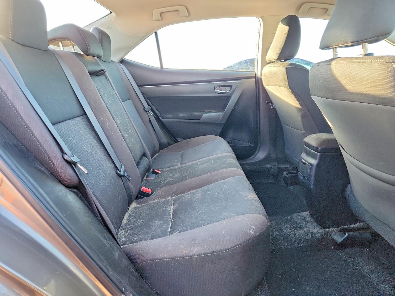2017 TOYOTA COROLLA