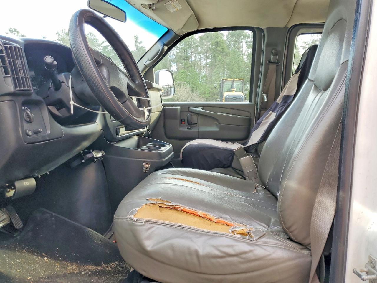 2005 GMC Savana