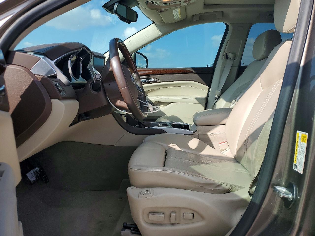 2011 CADILLAC SRX
