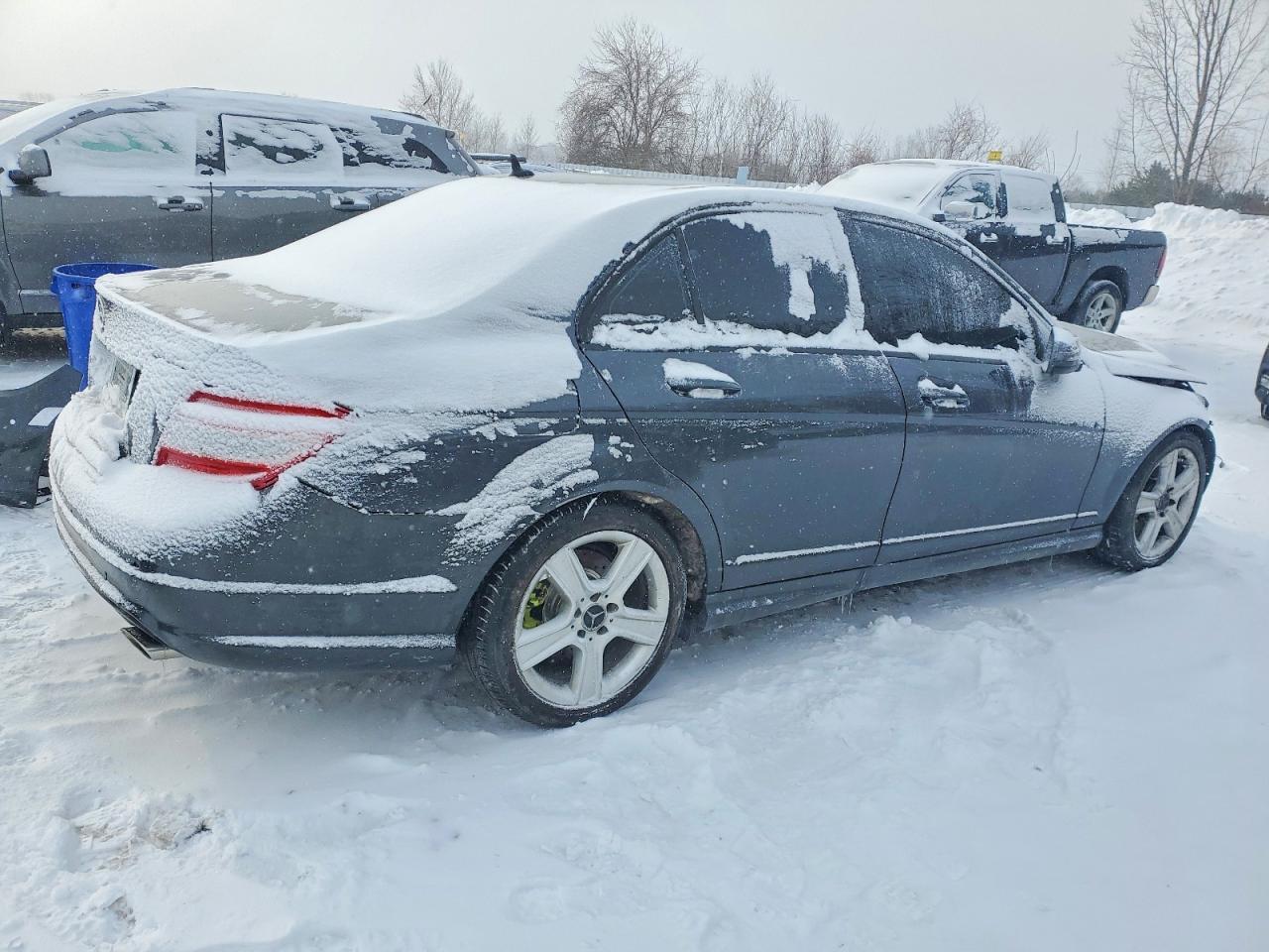 2011 MERCEDES-BENZ C-CLASS