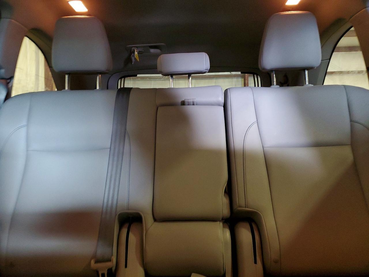 2015 TOYOTA HIGHLANDER