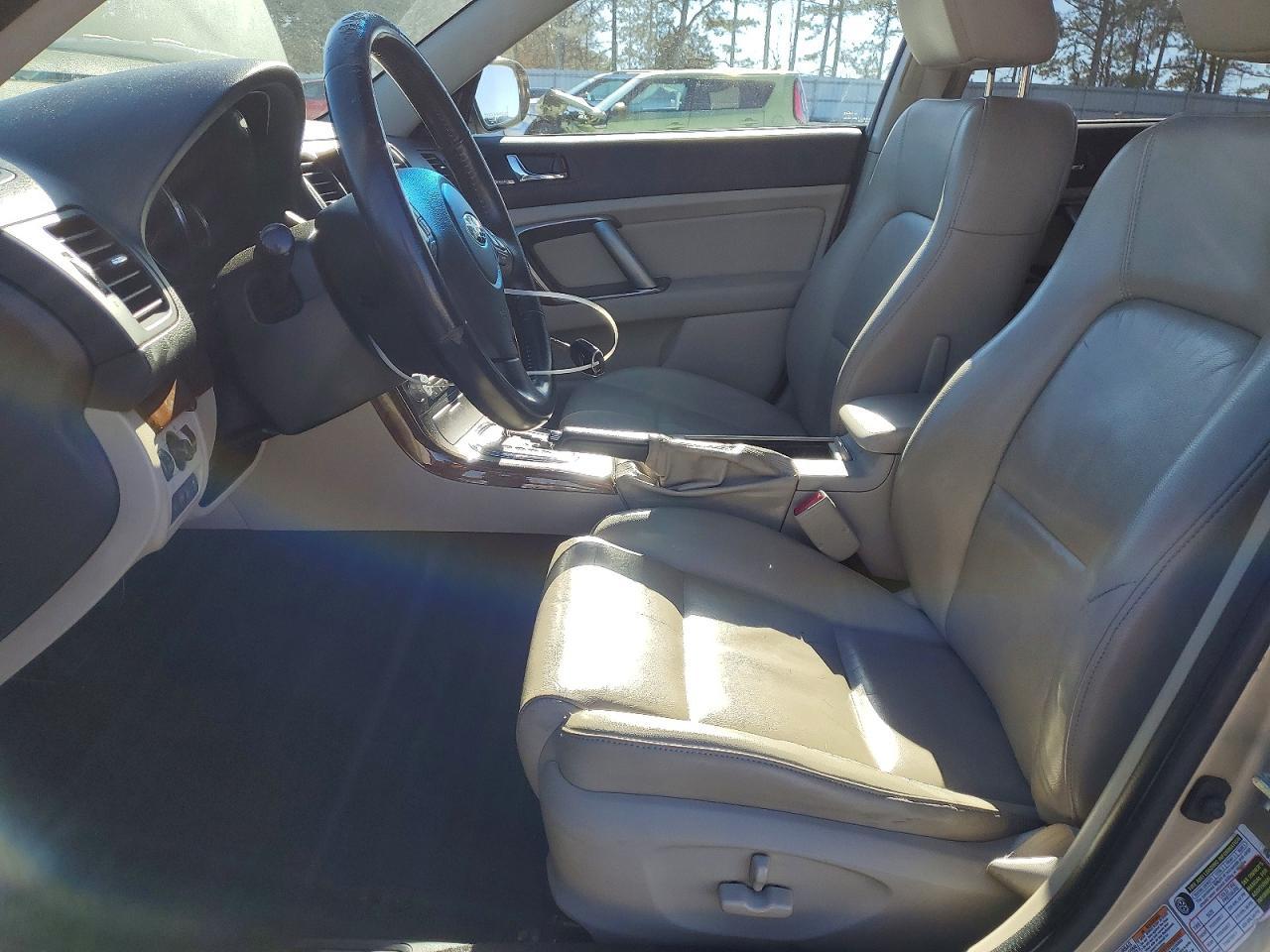 2009 SUBARU Outback