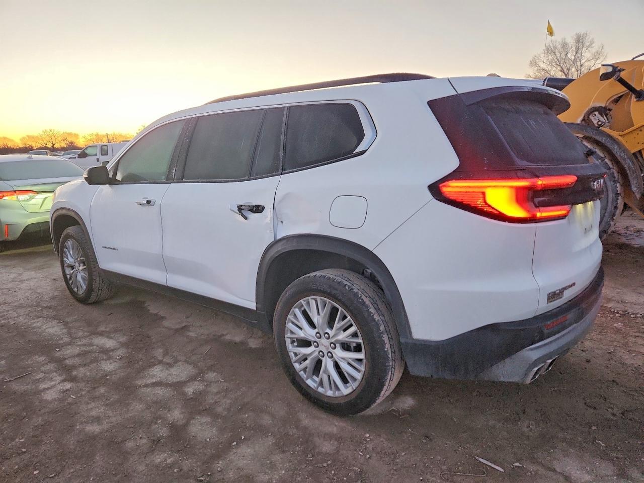 2024 GMC ACADIA