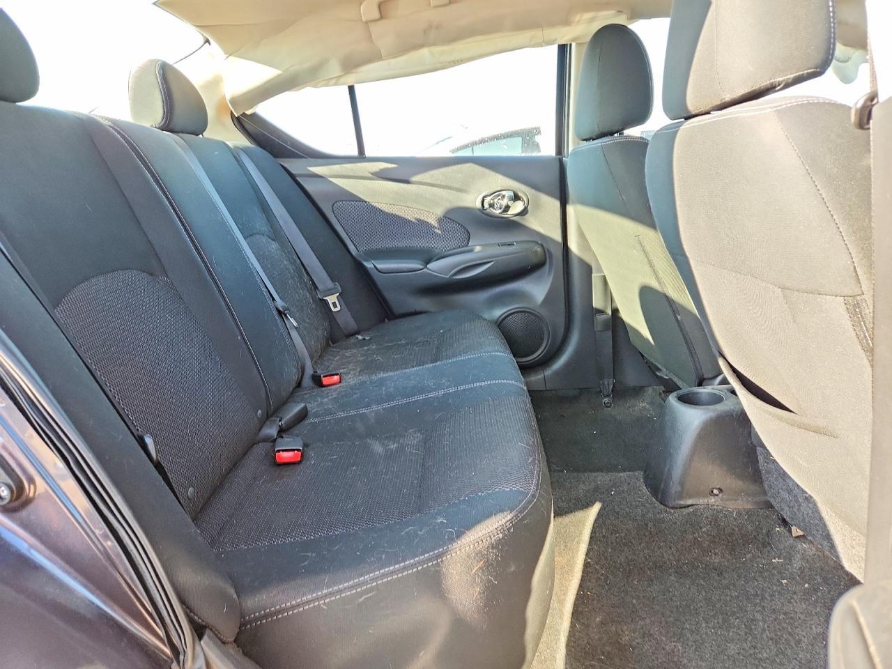 2015 NISSAN VERSA