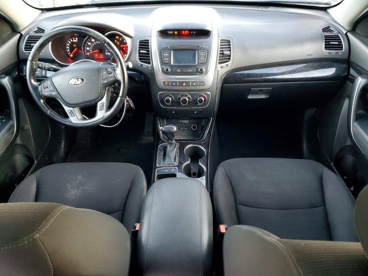 2014 KIA SORENTO
