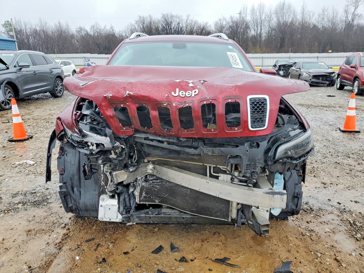 2019 JEEP CHEROKEE