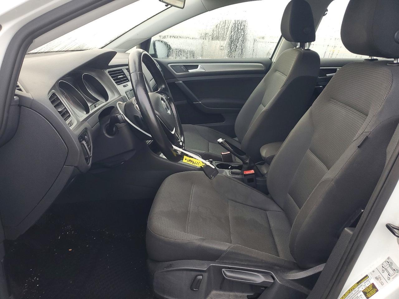 2016 VOLKSWAGEN GOLF