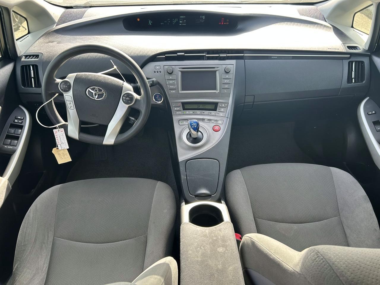 2013 TOYOTA PRIUS