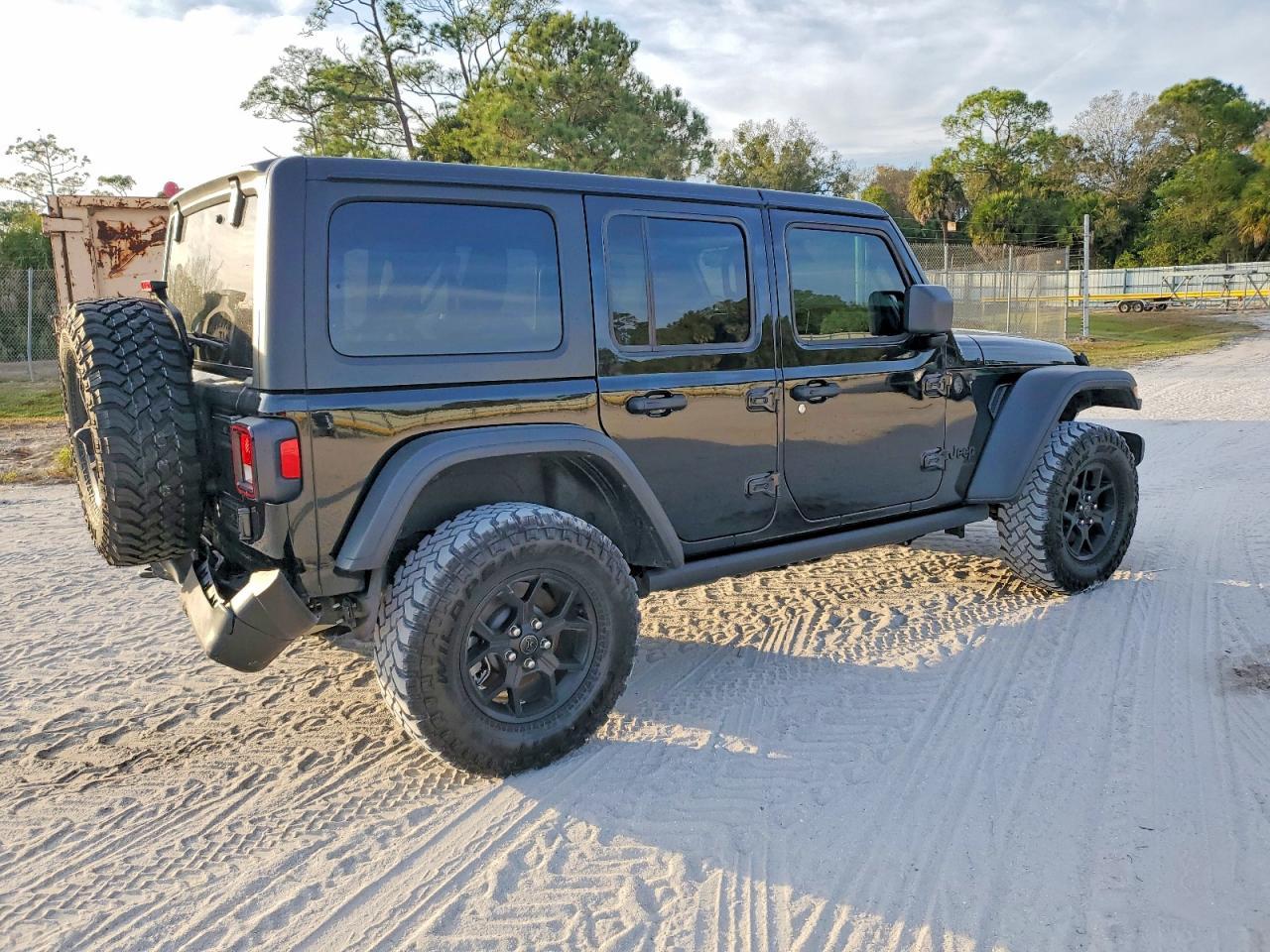 2025 JEEP WRANGLER