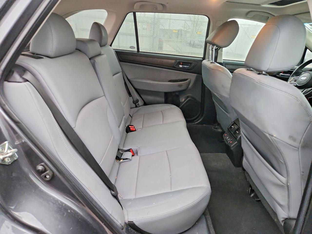 2019 SUBARU Outback