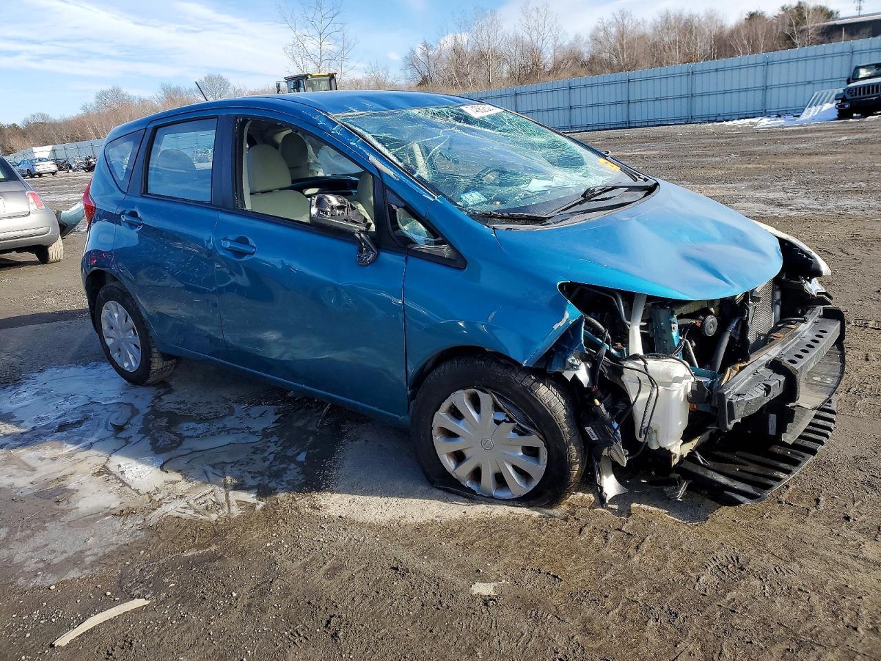 2015 NISSAN Versa Note
