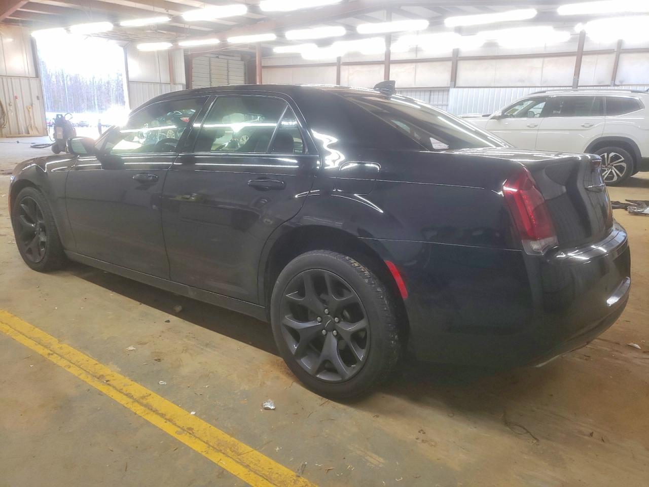 2022 CHRYSLER 300
