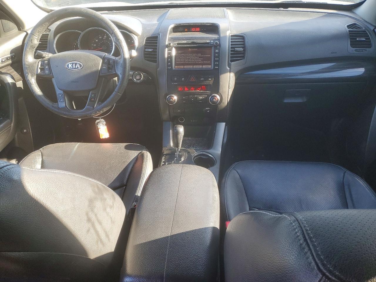 2013 KIA SORENTO