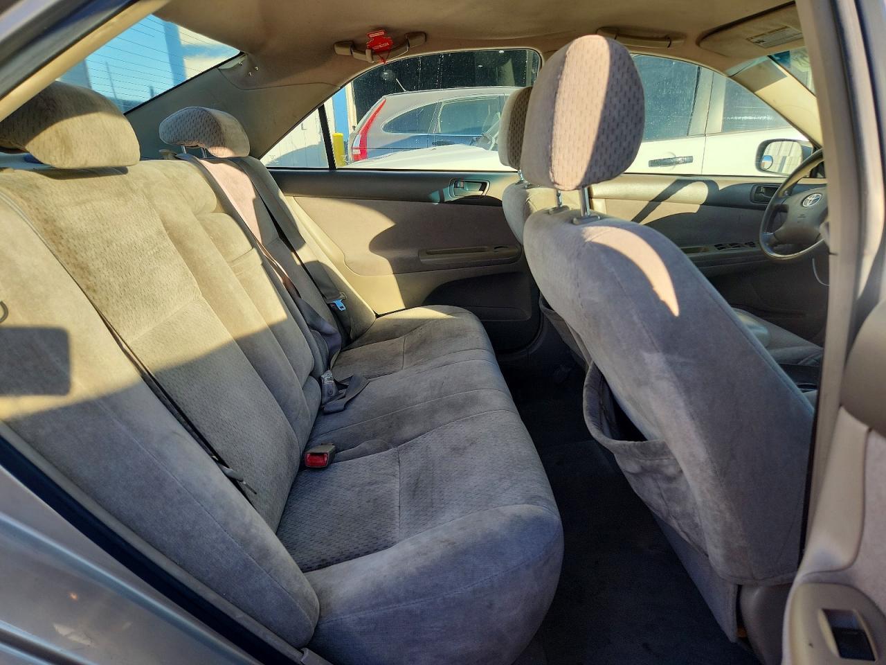 2004 TOYOTA CAMRY