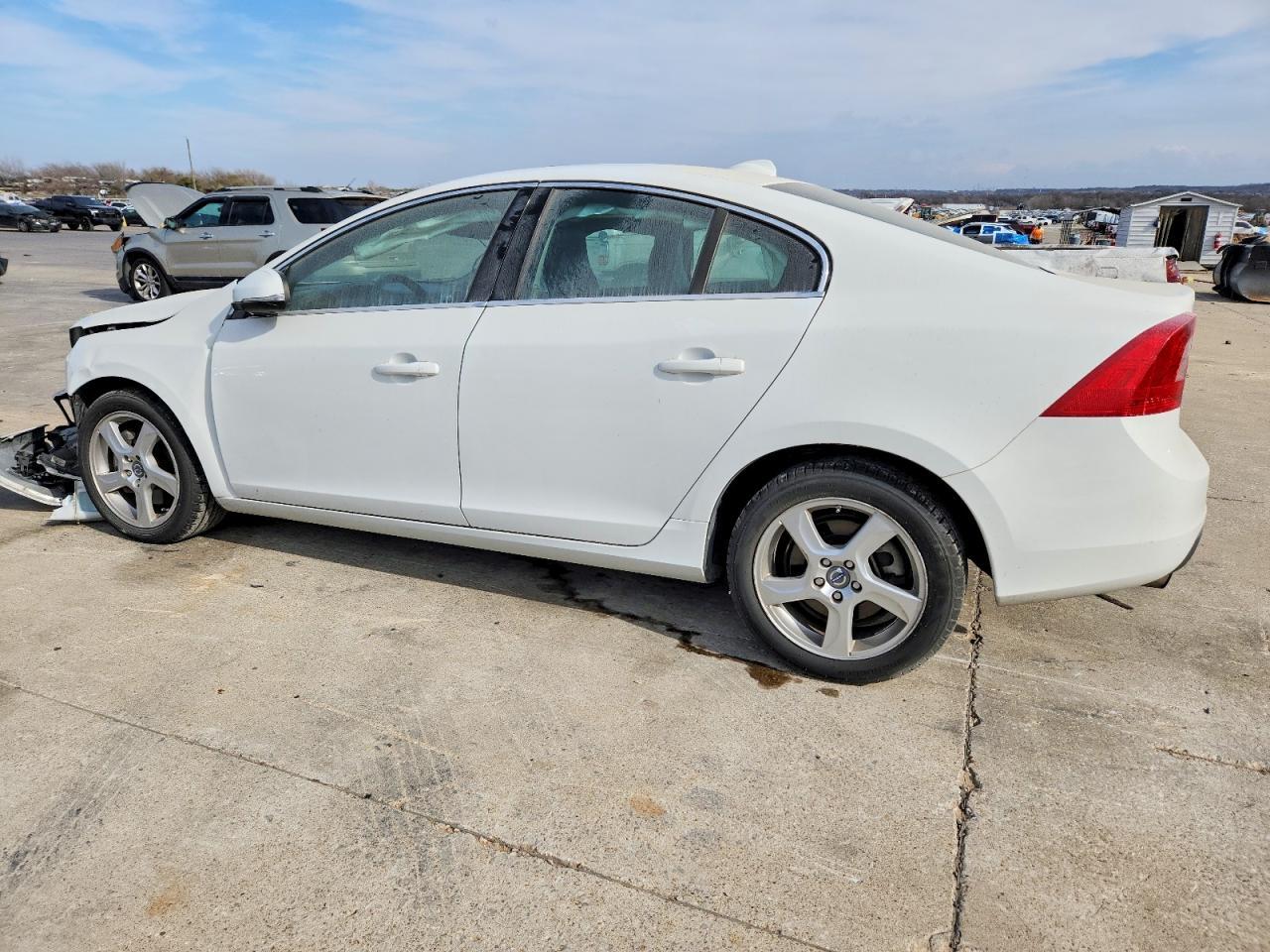 2012 VOLVO S60