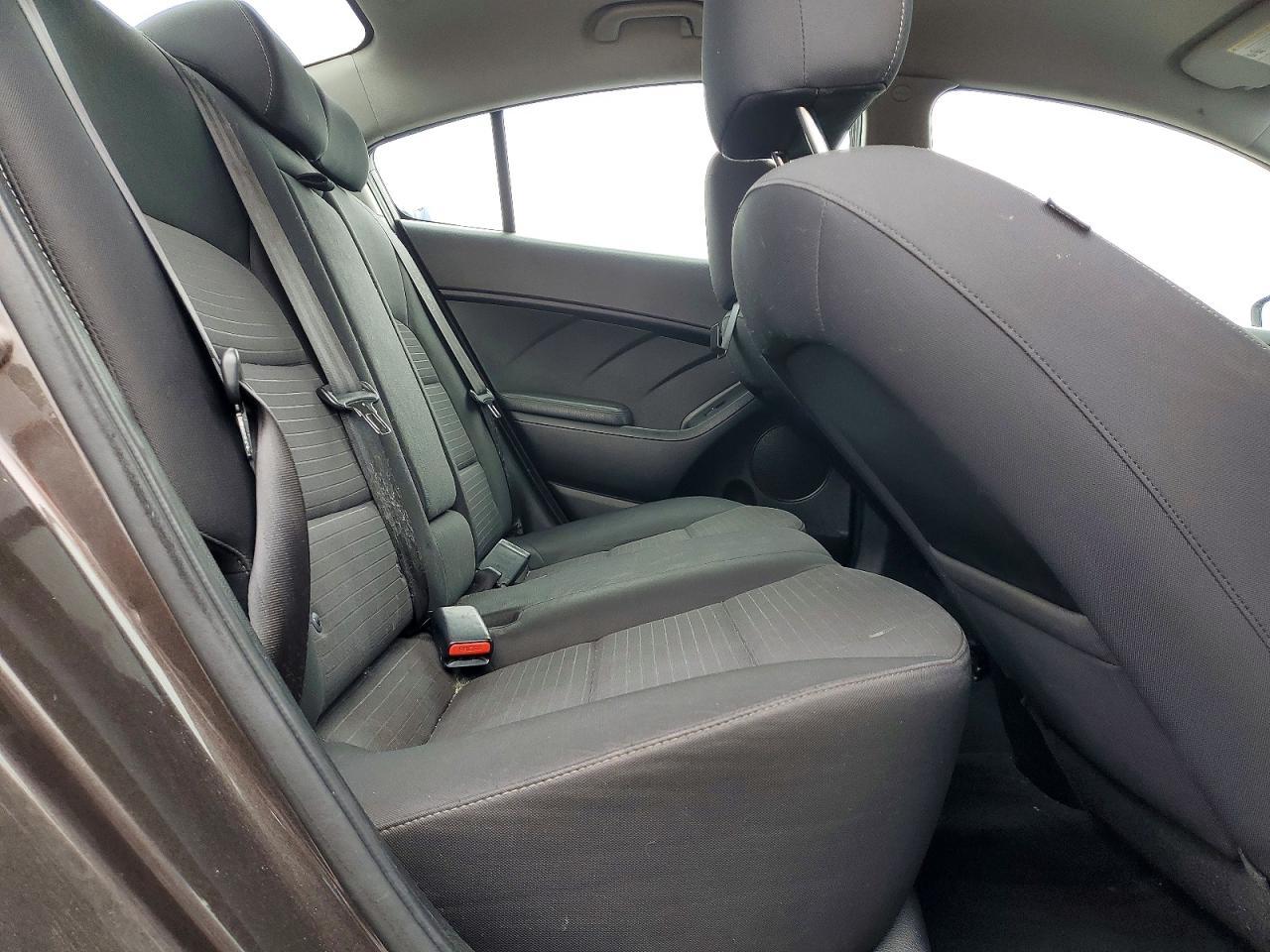 2017 KIA FORTE