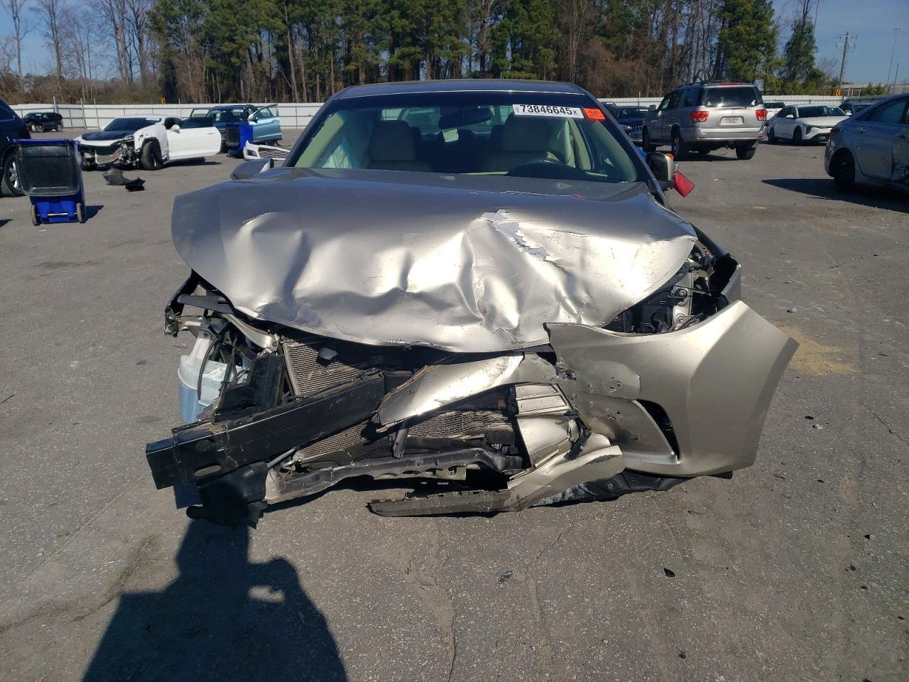 2016 TOYOTA Avalon