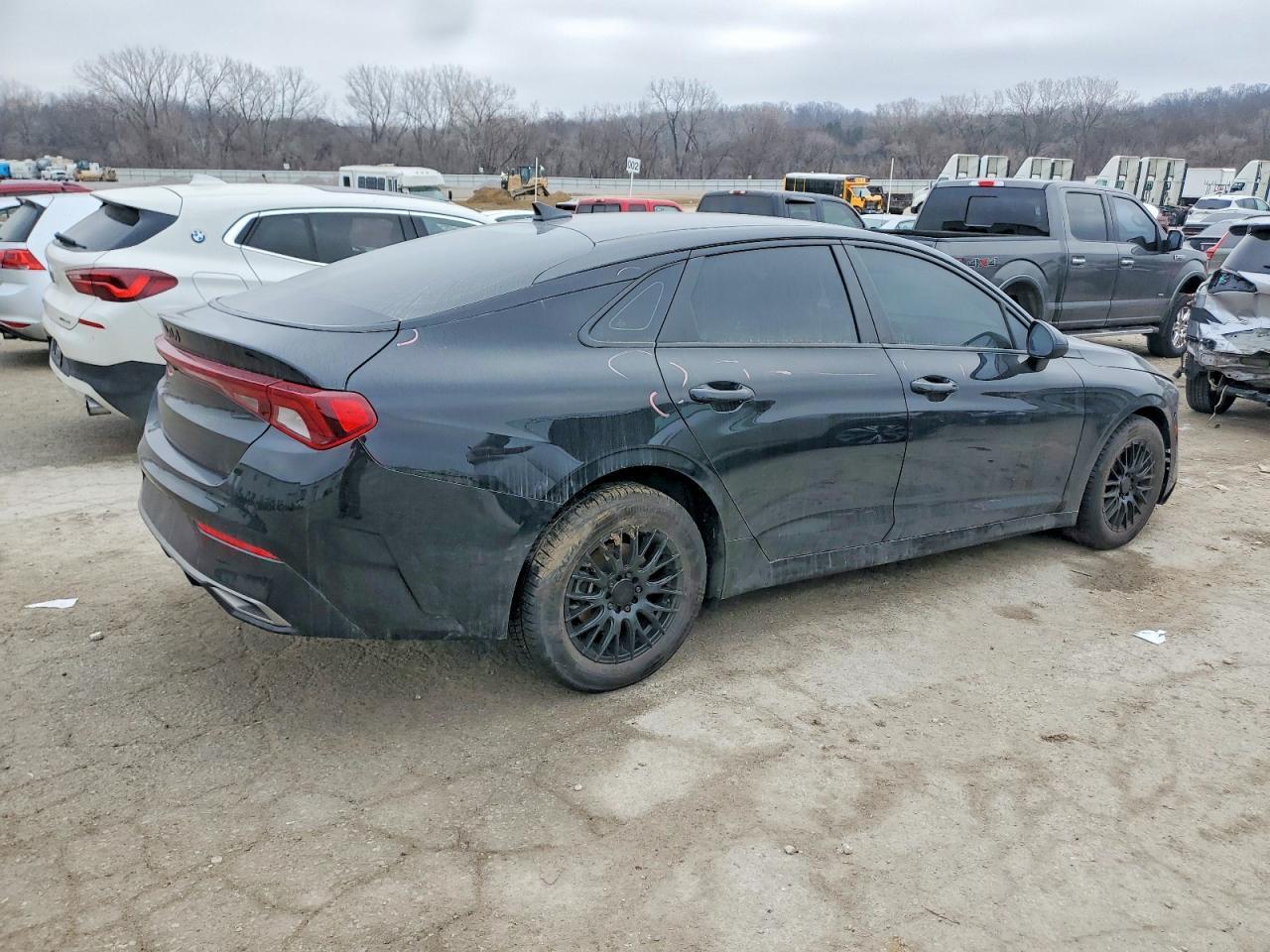 2023 KIA K5