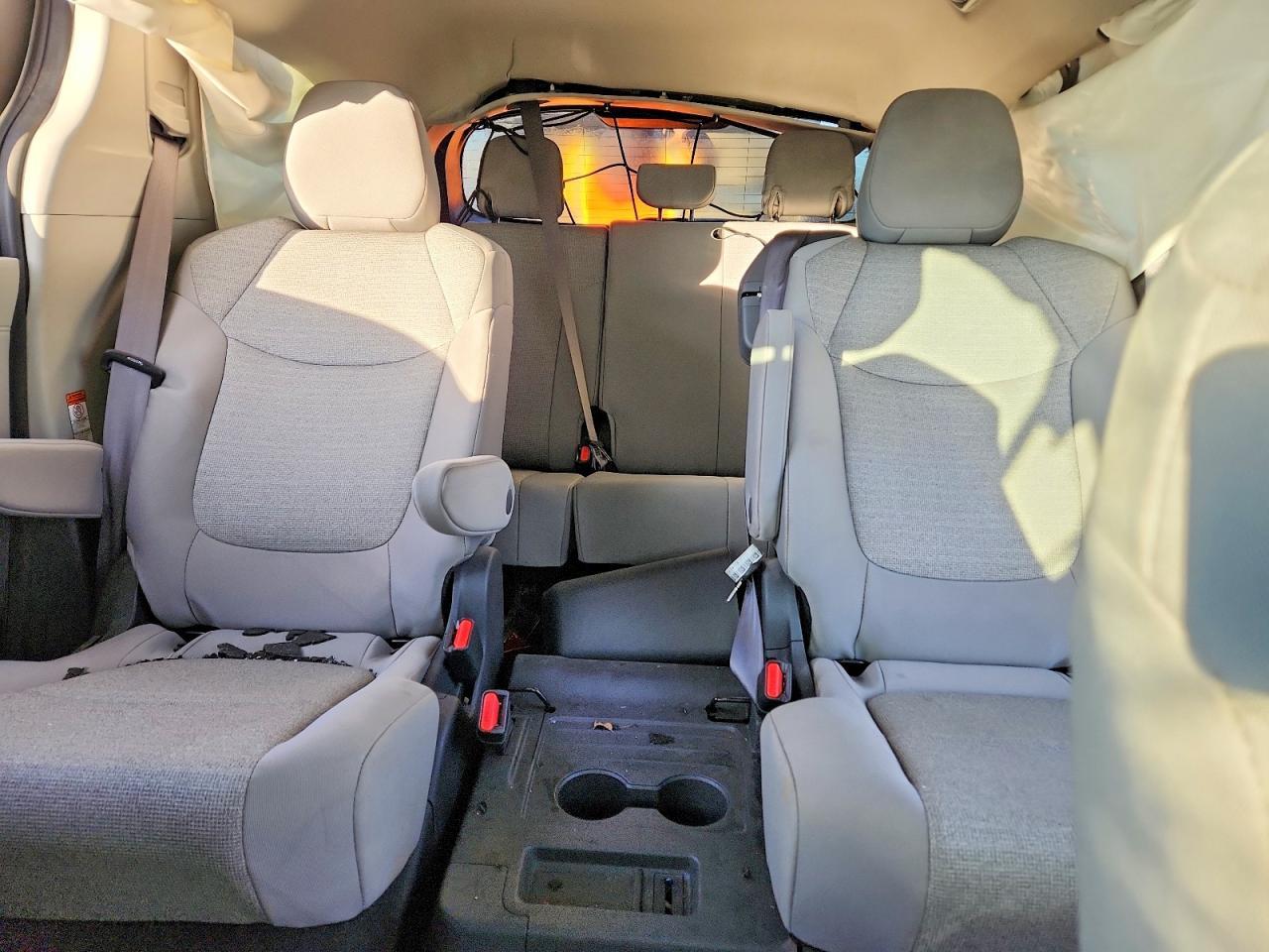 2024 TOYOTA SIENNA