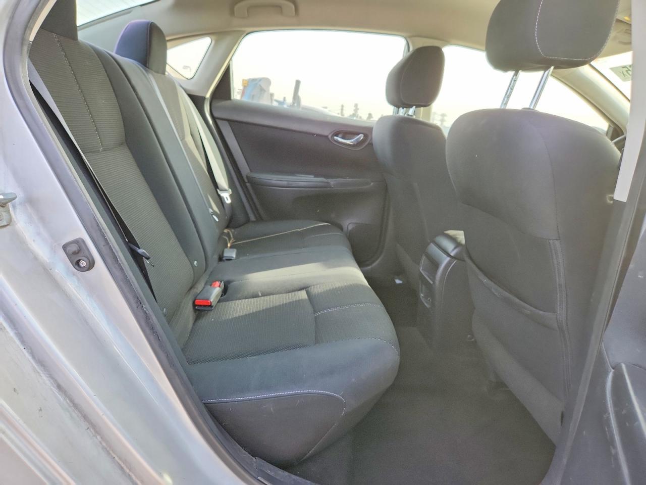 2016 NISSAN SENTRA